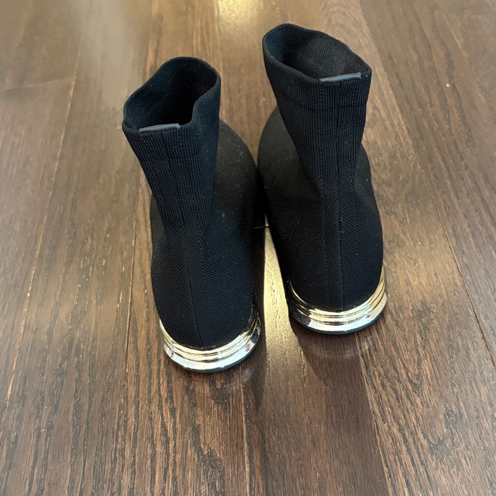 Salvatore Ferragamo Black Ankle Booties with Metallic Detail - Picture 2 of 3